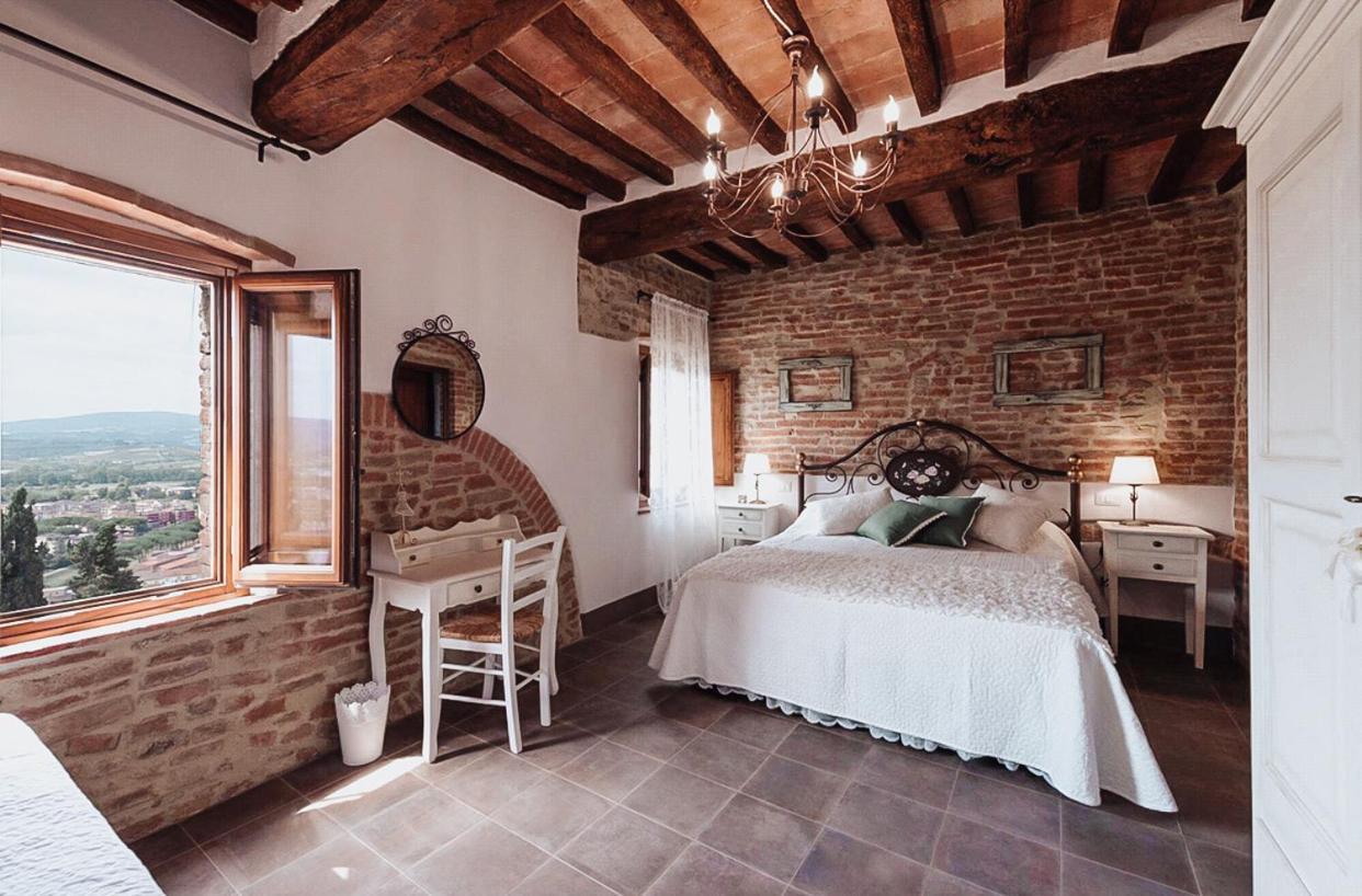 Antica Torre Del Borgo Bed & Breakfast Certaldo Eksteriør bilde