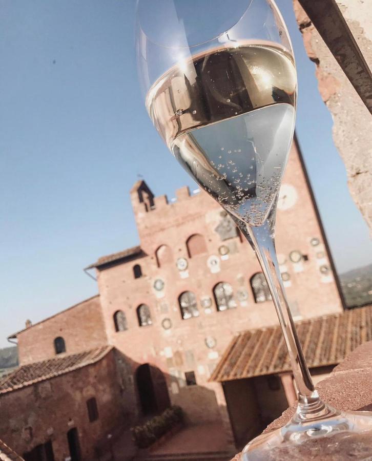 Antica Torre Del Borgo Bed & Breakfast Certaldo Eksteriør bilde