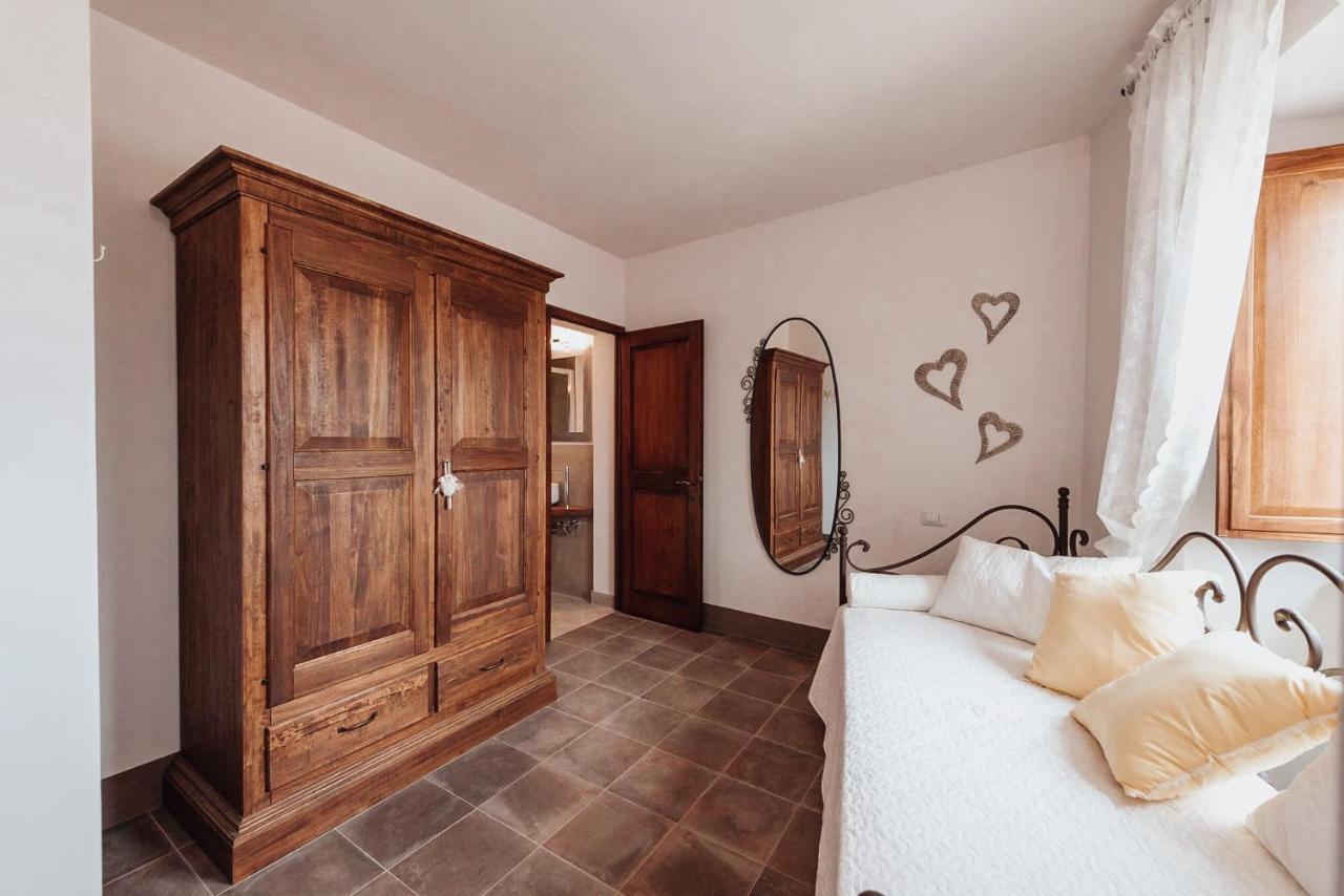 Antica Torre Del Borgo Bed & Breakfast Certaldo Eksteriør bilde