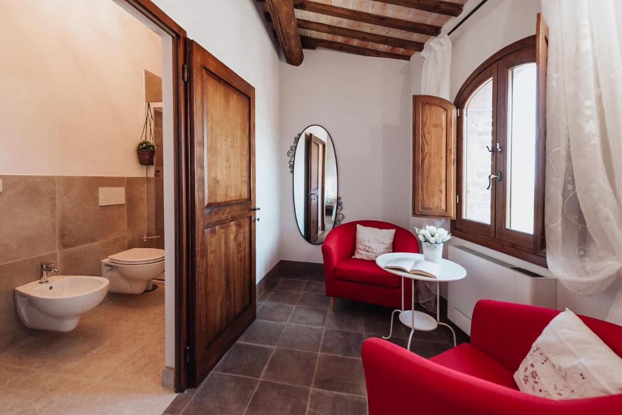 Antica Torre Del Borgo Bed & Breakfast Certaldo Eksteriør bilde