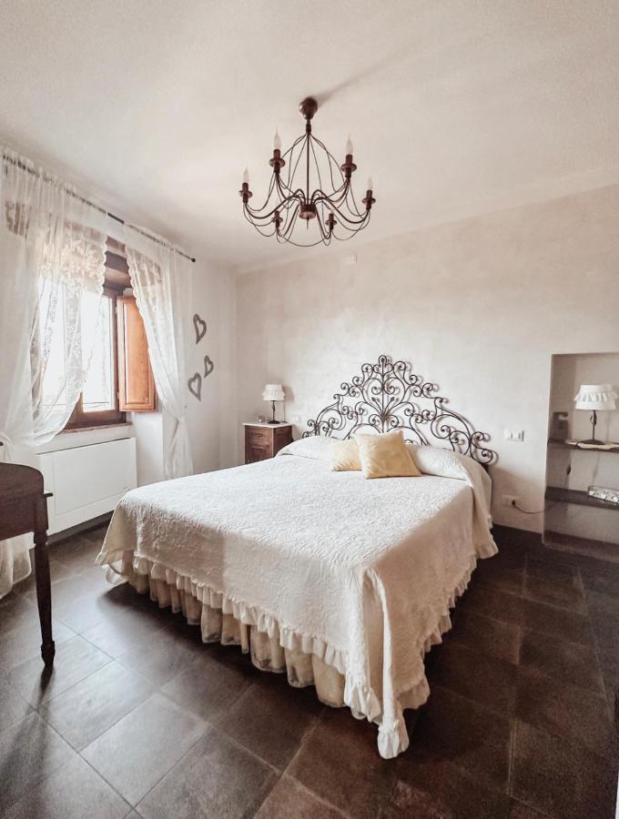 Antica Torre Del Borgo Bed & Breakfast Certaldo Eksteriør bilde